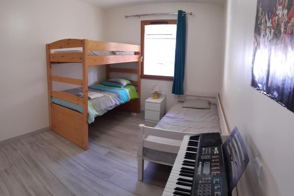 Charmant Appartement Lac D'Annecy / Ski - 6 Pers เมนตง-ซองต์-แบร์นา ภายนอก รูปภาพ